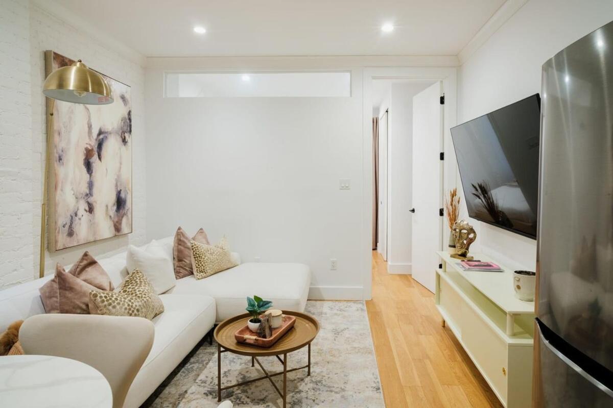 Apartment 1288-4rn Newly Furnished Prime Ues 2br